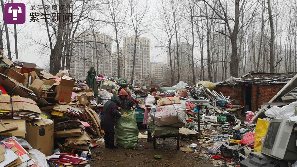 300万黄金随废品被卖至收废站 市民当假货随便拿