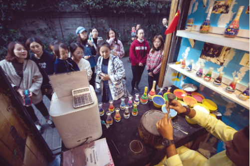 老成都与国际范碰撞 从一捧沙说起......