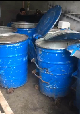 不满被市长信箱理抹 这家物业对抗疫先进“堵门停电梯”